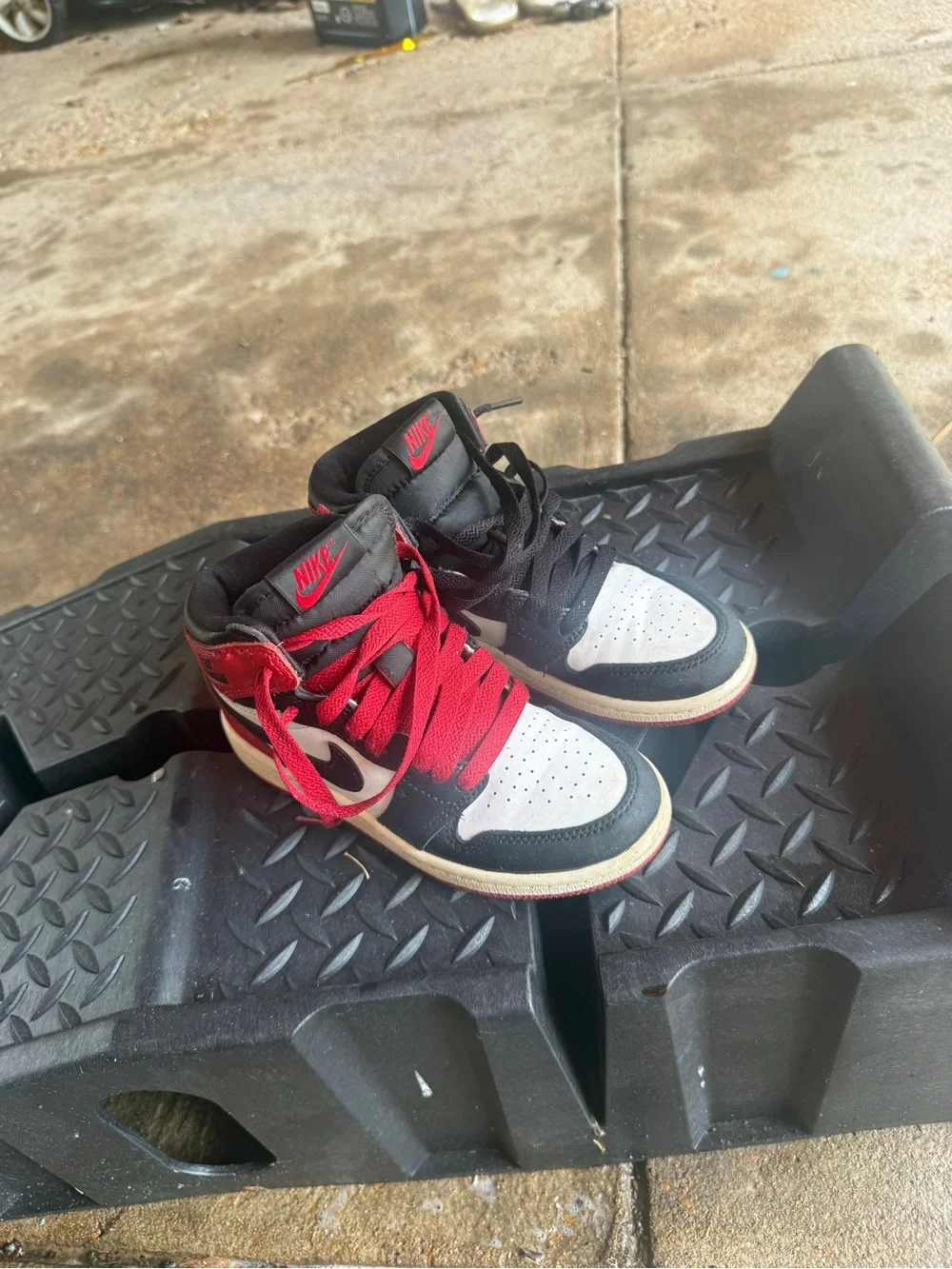 Nike Men’s Air Jordan Style High-Top Sneakers - Black/Red/White